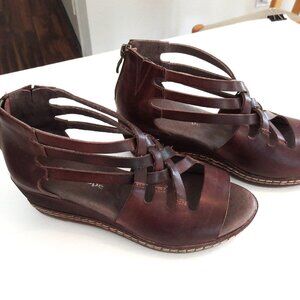 Antelope Dark Brown Gladiator Sandals